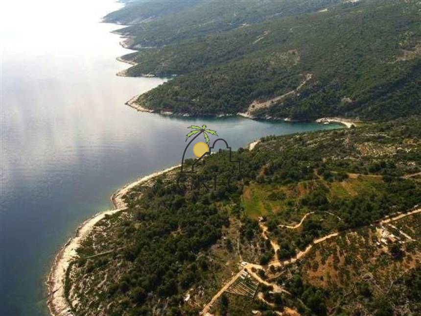 Croatia, Island of Brač,  - Plot, for sale