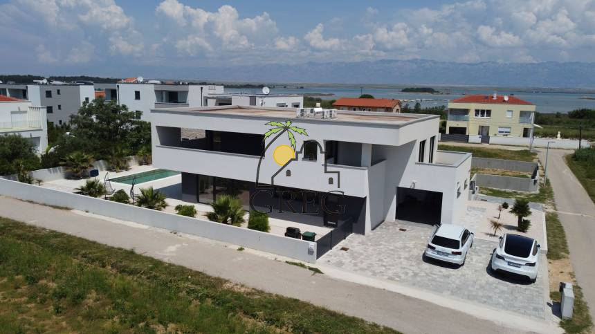 Croatia, North Dalmatia,  - House, for sale