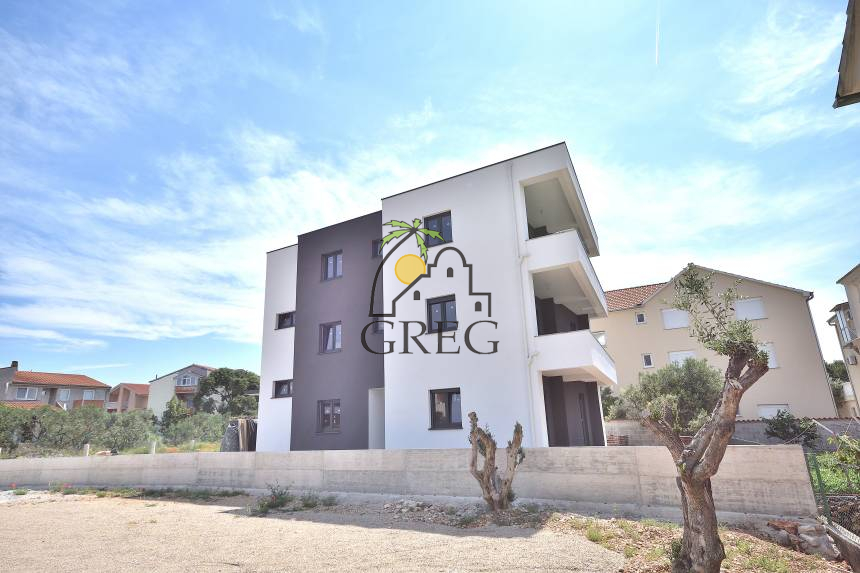 Croatia, North Dalmatia, Vodice - Apartment, for sale