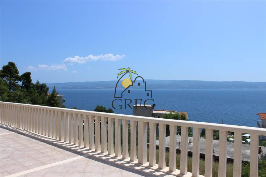 Croatia, Middle Dalmatia, Omis - House, for sale