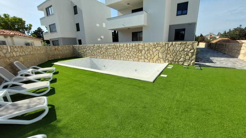 Croatia, Island of Pag, Novalja - Apartment, for sale