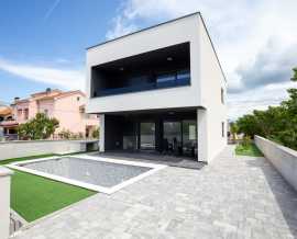 Croatia, North Dalmatia, Privlaka - House, for sale