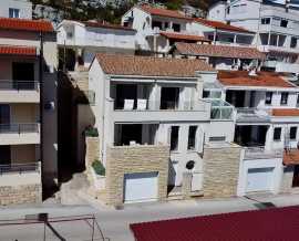 Croatia, North Dalmatia, Pakostane - Semi-detached house, for sale
